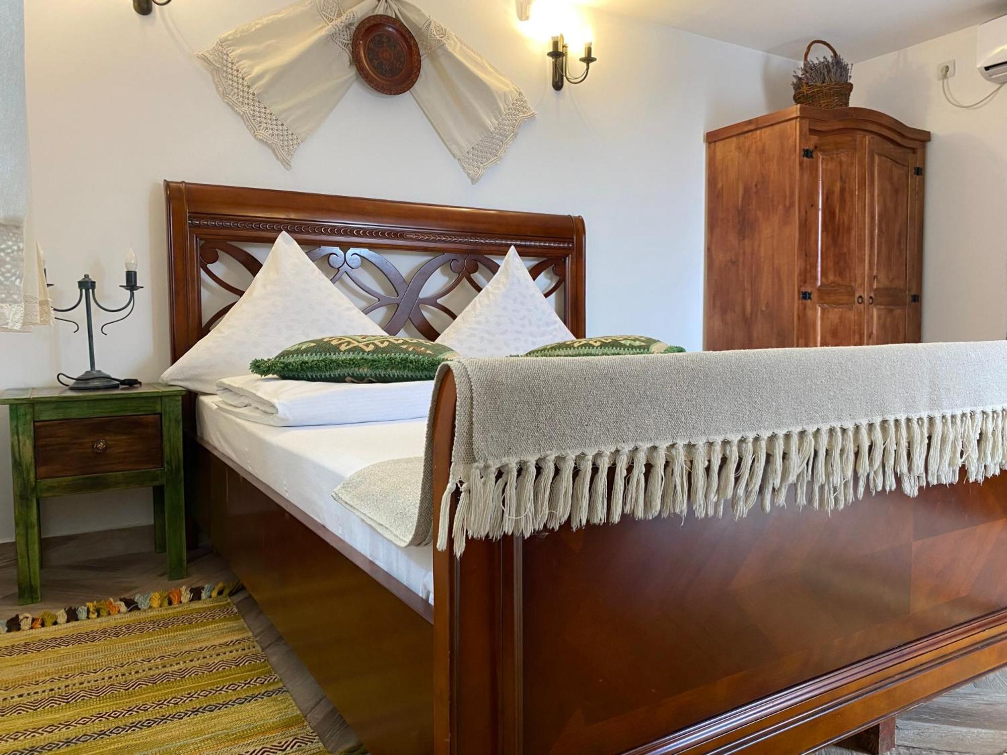 מלון מוריגיול Casa Soarelui מראה חיצוני תמונה
